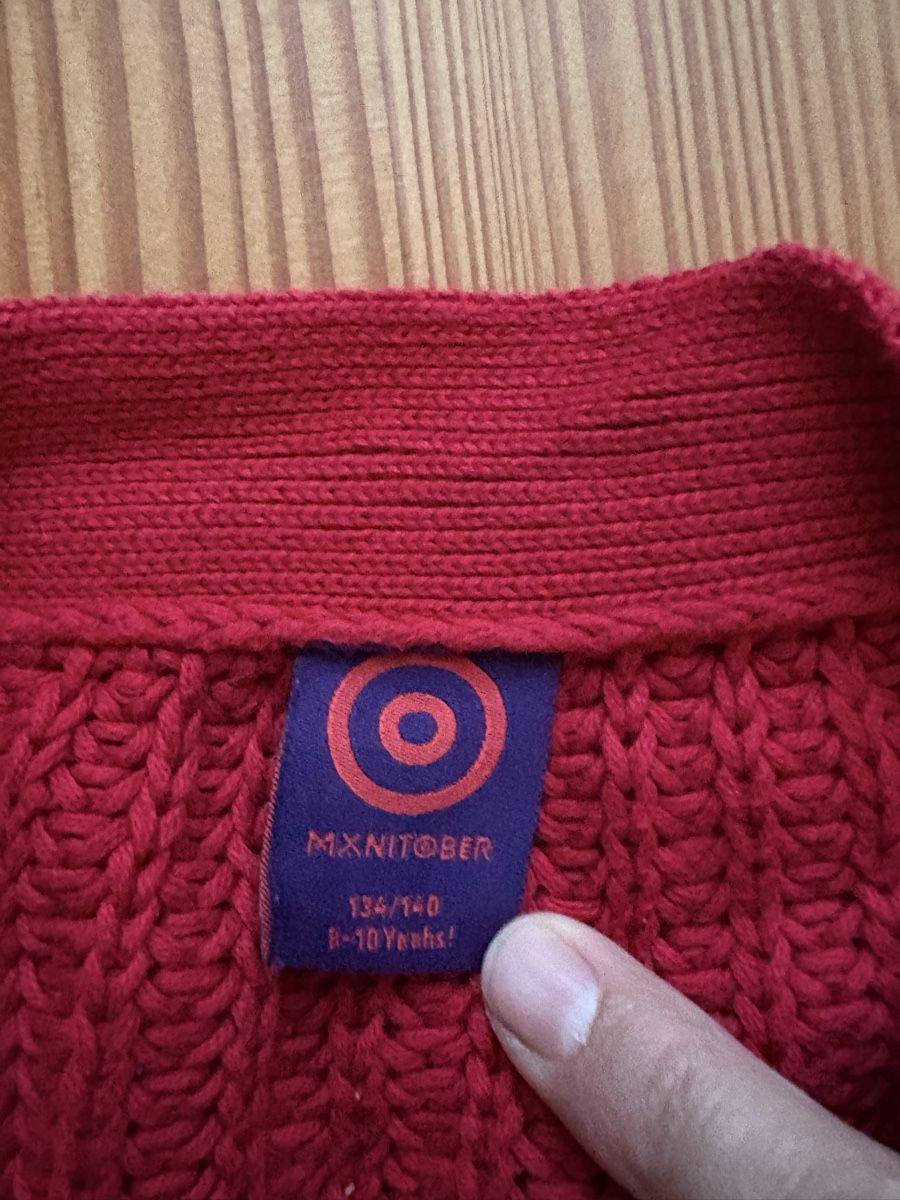 Giacche & Cappotti: Rote Strickjacke Manitober, bio/fair, Gr. 134/140 – Usato da Bubikon venduto da Andi230 2