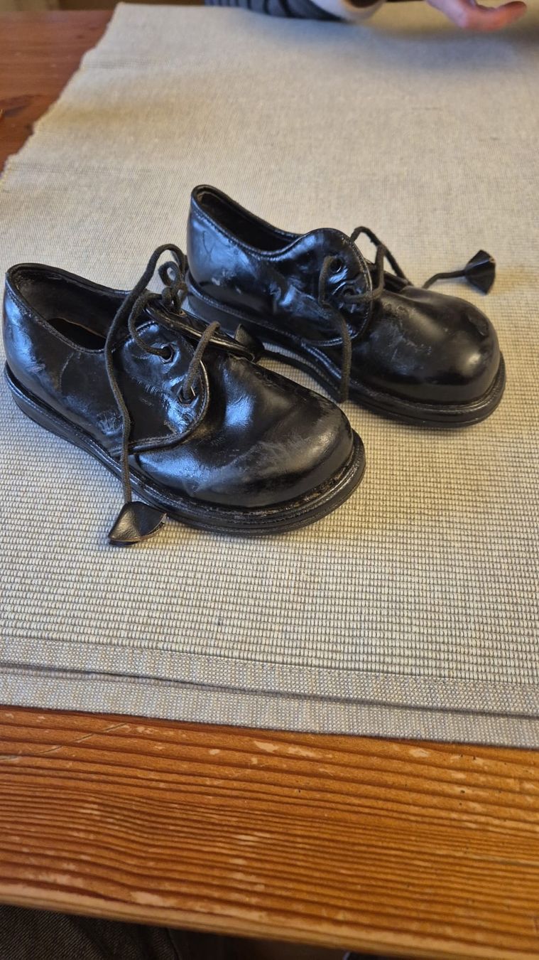 Chaussures garçon: VINTAGE Kinderschuhe Leder – D'occasion à Fislisbach par mka_km8f 3