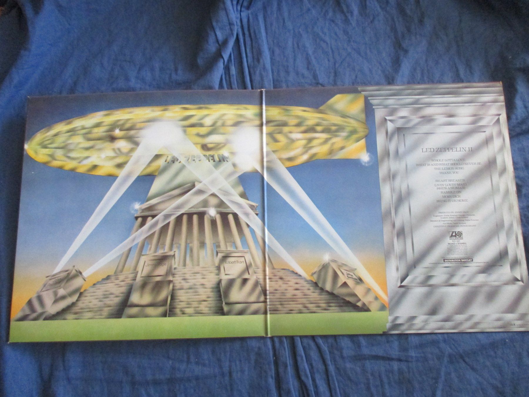 Vinyles: Led Zeppelin II – D'occasion à Colombier NE par nene288 1