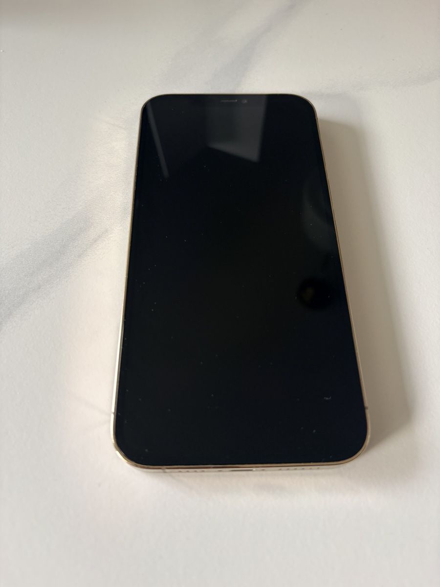 Apple Telefoni cellulari / Smartphones: Iphone 12 Pro Max – Usato da Zürich venduto da cha_5lzh 1