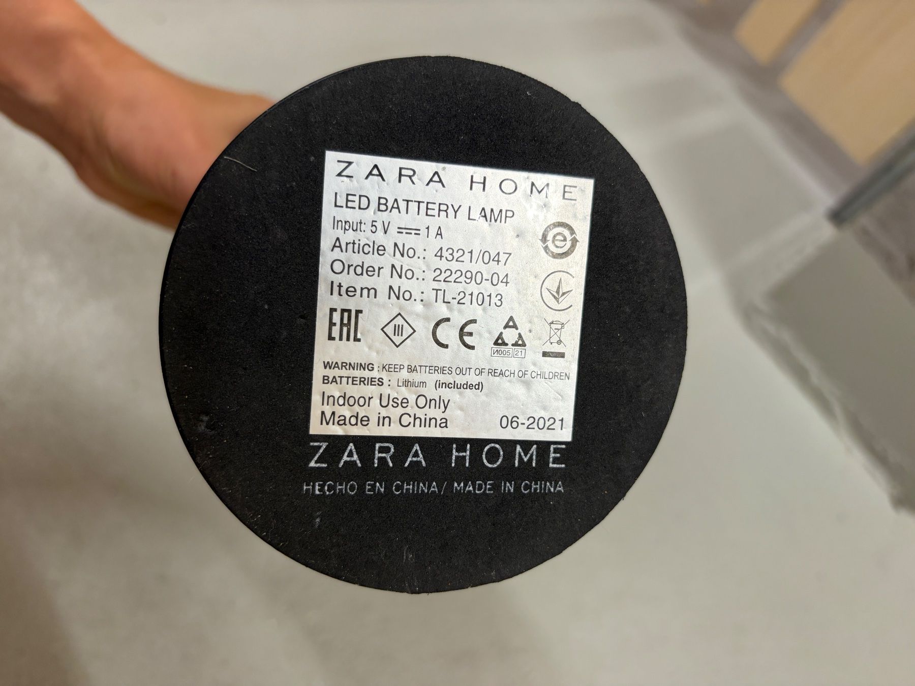 Zara Lampen: ZARA HOME USB LED Lampe in schwarz – Neu (gemäss Beschreibung) aus Zürich von Mivaro1 2