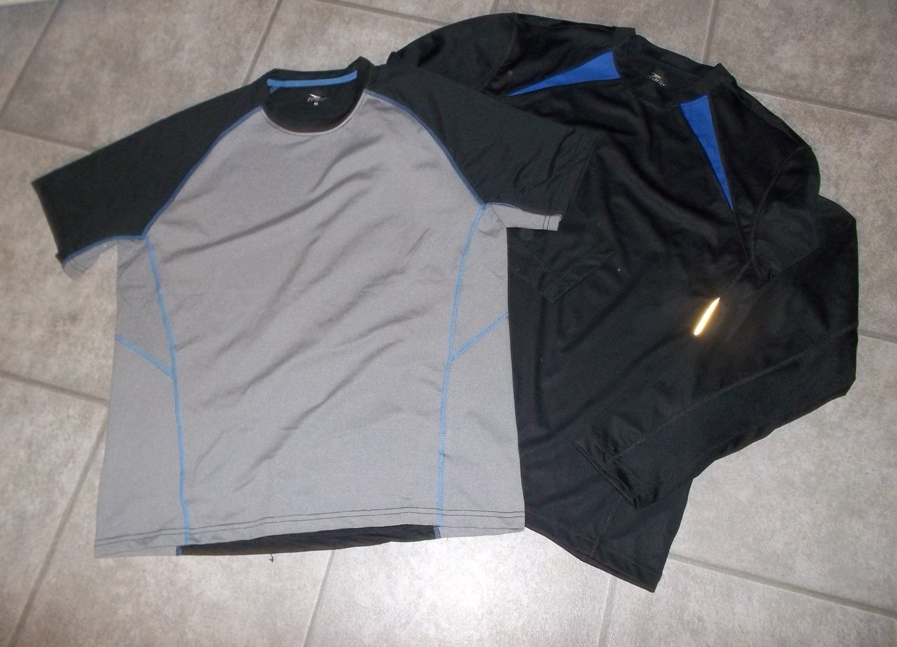 T-shirt: 2 Herren Laufshirt Grösse 50 / 52 – Usato da Kaltbrunn venduto da Cindy99