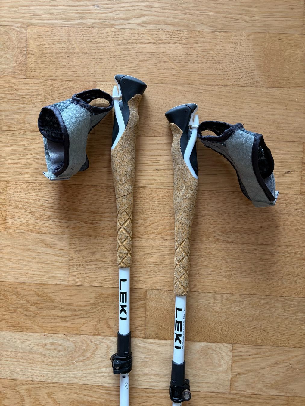 Leki Bastoncini da trekking: Leki Cross Trail FX Superlite – Usato da Matran venduto da ckotscv 5