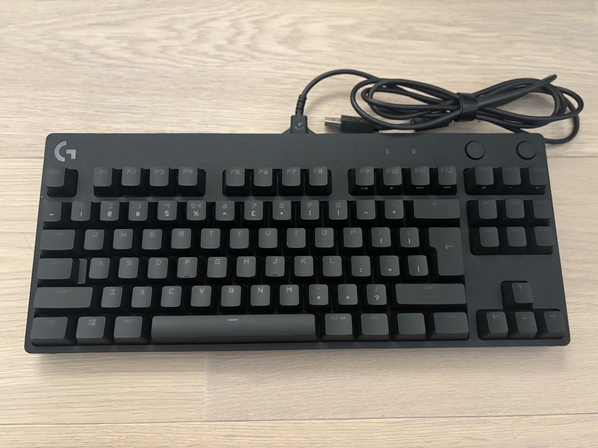 Logitech Tastiere: Logitech PRO TENKEYLESS Gaming Keyboard  – Usato da Einsiedeln venduto da mic_79yq