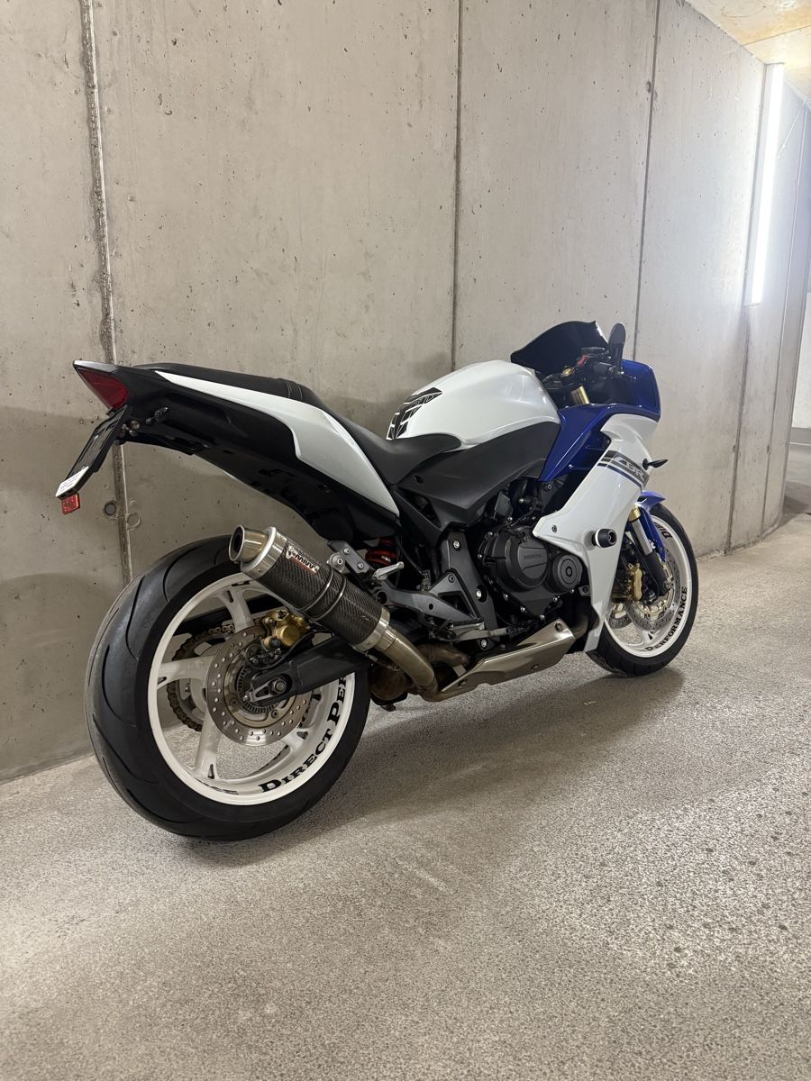 Honda Route: Honda CBR 600 – D'occasion à Villnachern par cedri22222 2