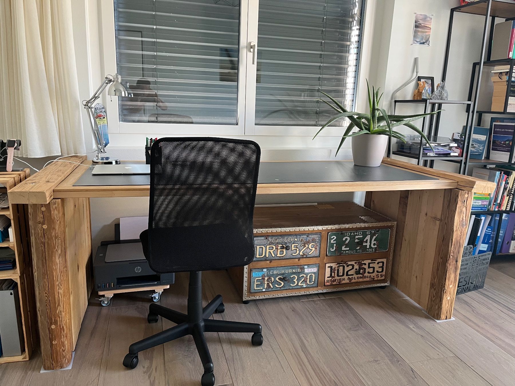 Bureaux: Schreibtisch – D'occasion à Richterswil par steff_k1