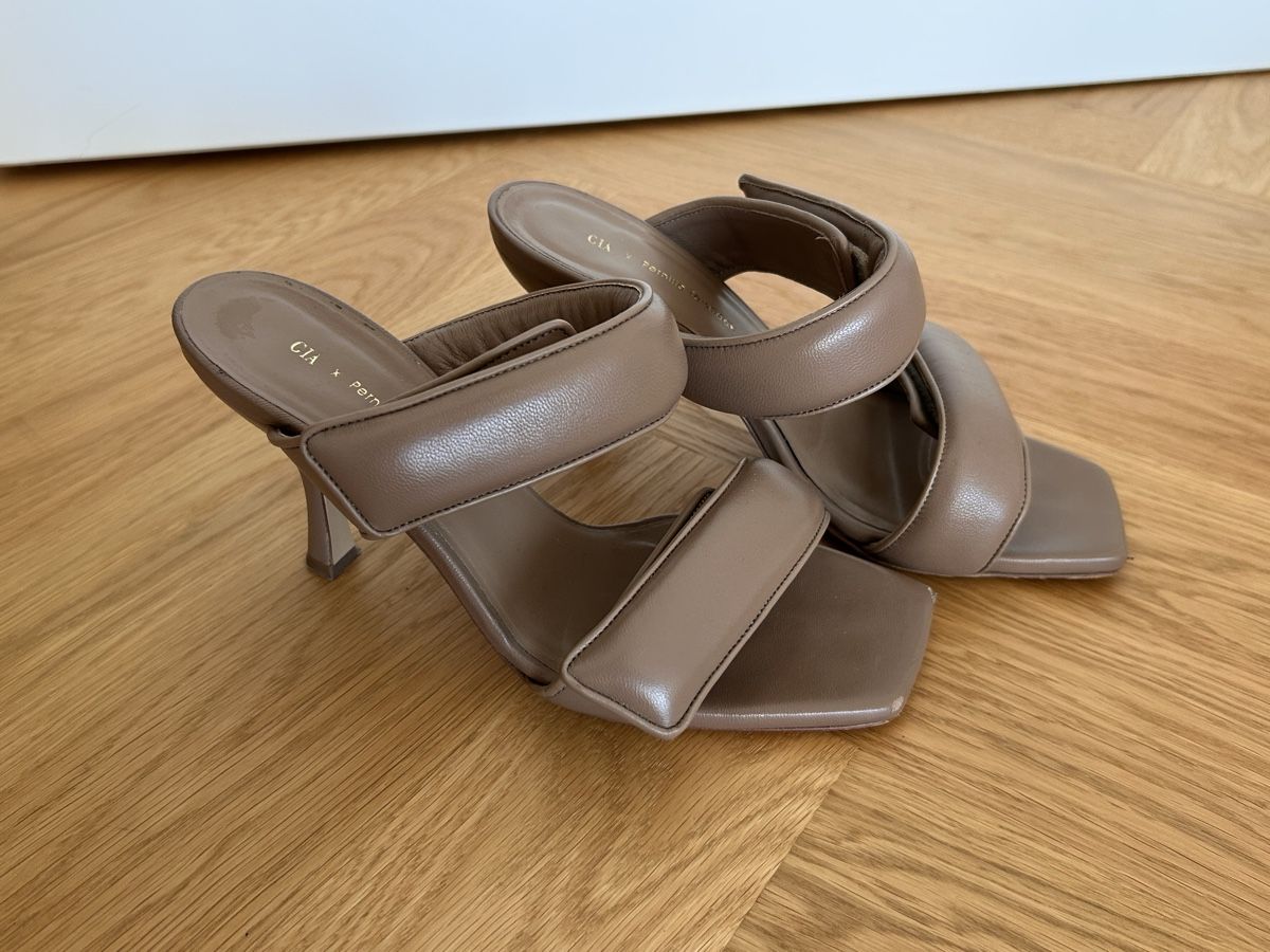 Scarpe da donna: Gia & Pernillo – Nuovo (secondo la descrizione) da Zürich venduto da evasara 1