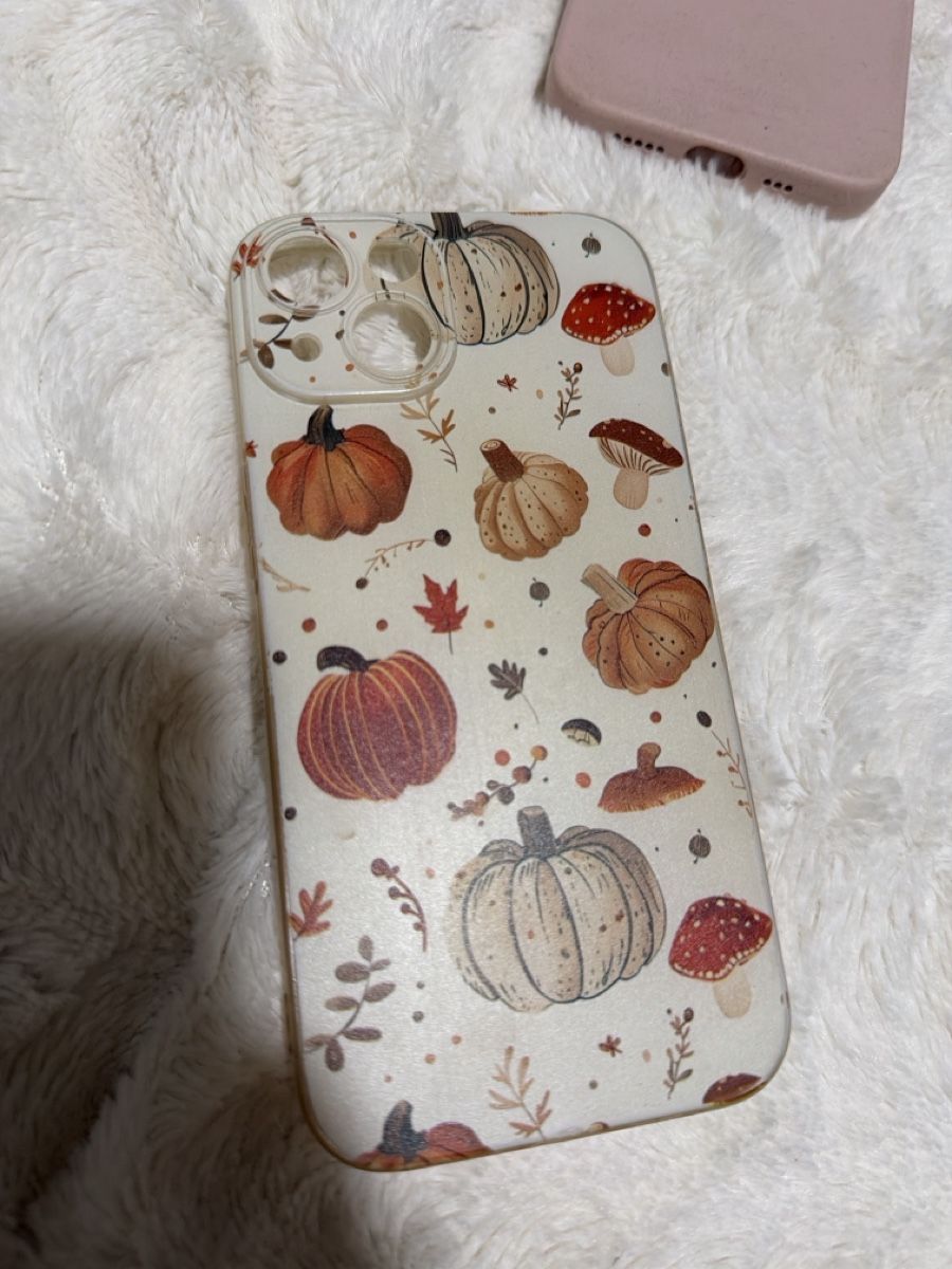 Covers & Schutzfolien: Coques IPhone 13  – Gebraucht aus Le Locle von Mayd_h 3