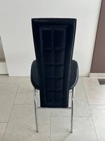 4 Stühle schwarz in gutem Zustand