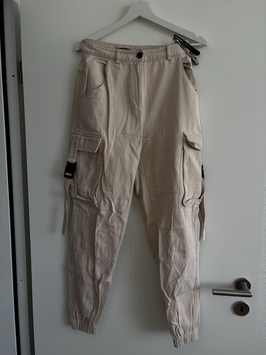 Pantaloni: Missguided Cargo Hose – Usato da Basel venduto da sop_h98w