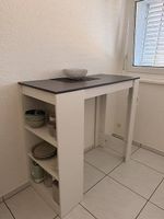 Weisser Bartisch / Küchentisch mit Stauraum