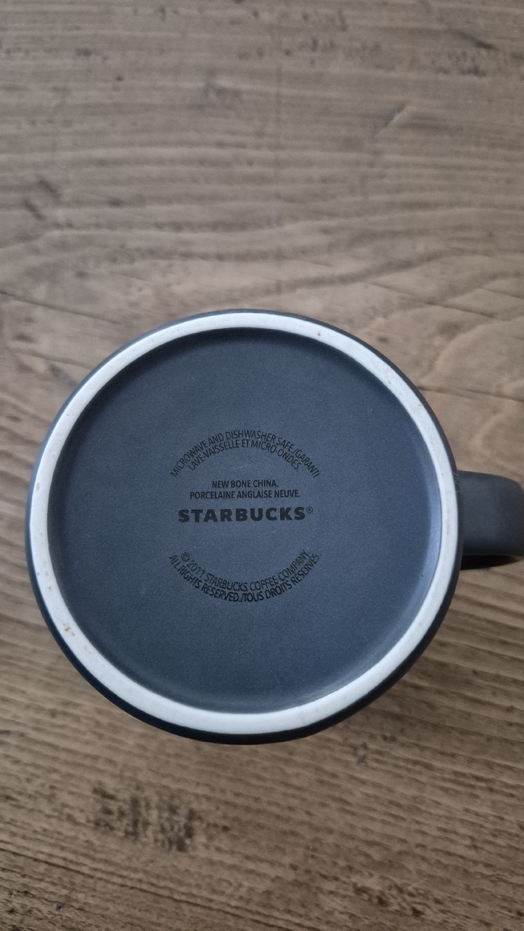 Starbucks Tasses: Vespa tazza Starbucks US version – D'occasion à Genestrerio par RUSTY_VIK 3