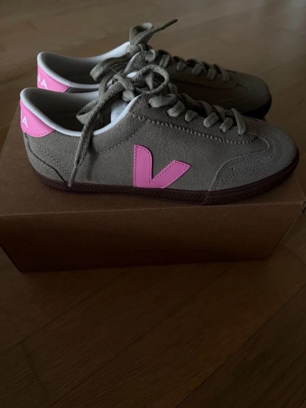 Veja Damenschuhe: Veja Sneaker – Neu und originalverpackt aus Koblenz von MilysBoutique 7