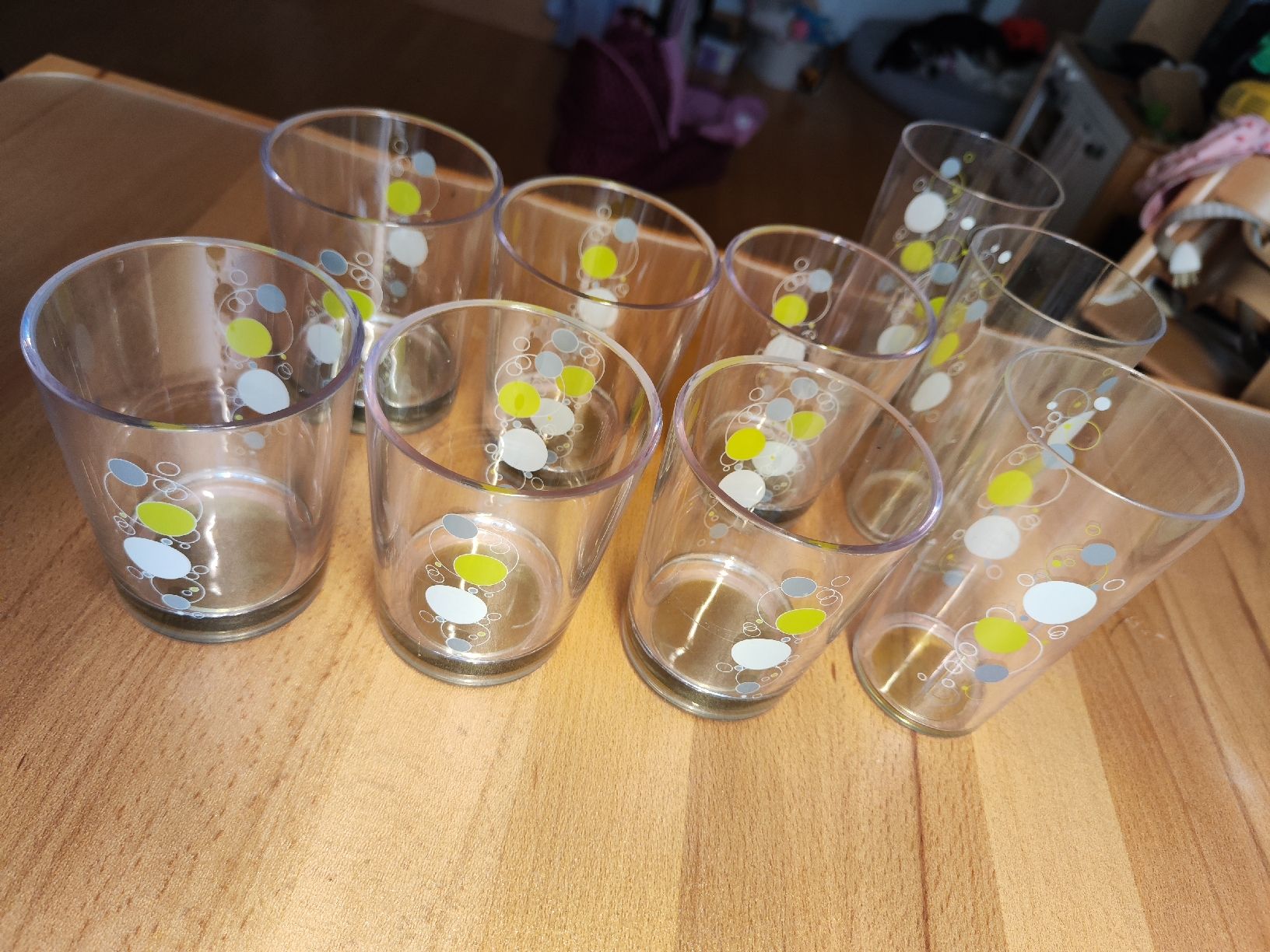 Services de table: Camping Trinkbecher – D'occasion à Veltheim AG par jas_8lkf