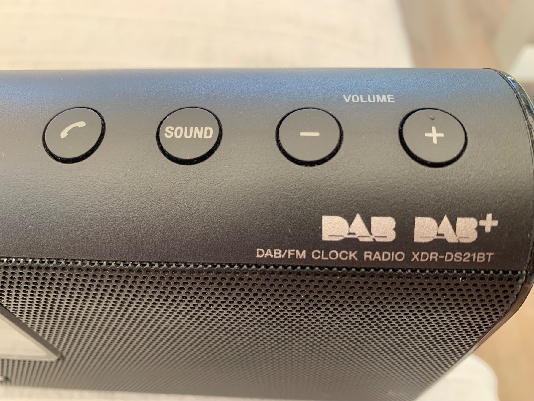 Sony Radios: Sony DAB/FM Bluetooth Clock Radio XDR-DS21BT – Gebraucht aus Hettlingen von  4