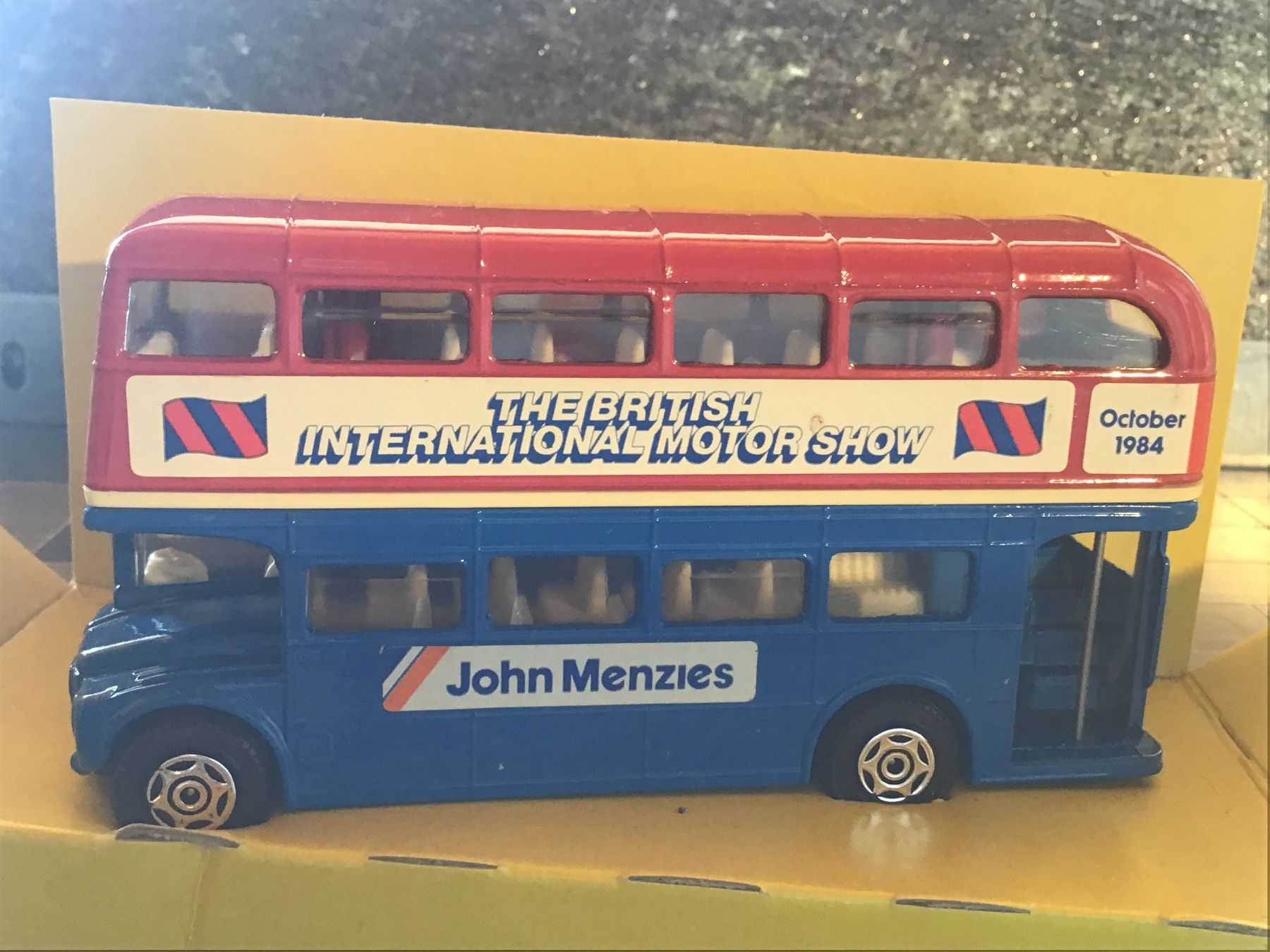 Corgi Toys Modellbausätze & Standmodelle: MODEL CORGI – Gebraucht aus Männedorf von Spezial-Modelle