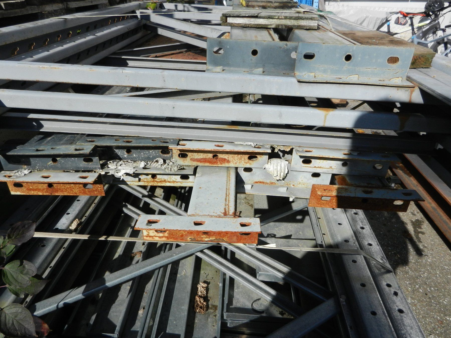 Scaffali: Paletten Regal, Gestell 2 Stk. – Usato da Roggliswil venduto da LumagAG 2