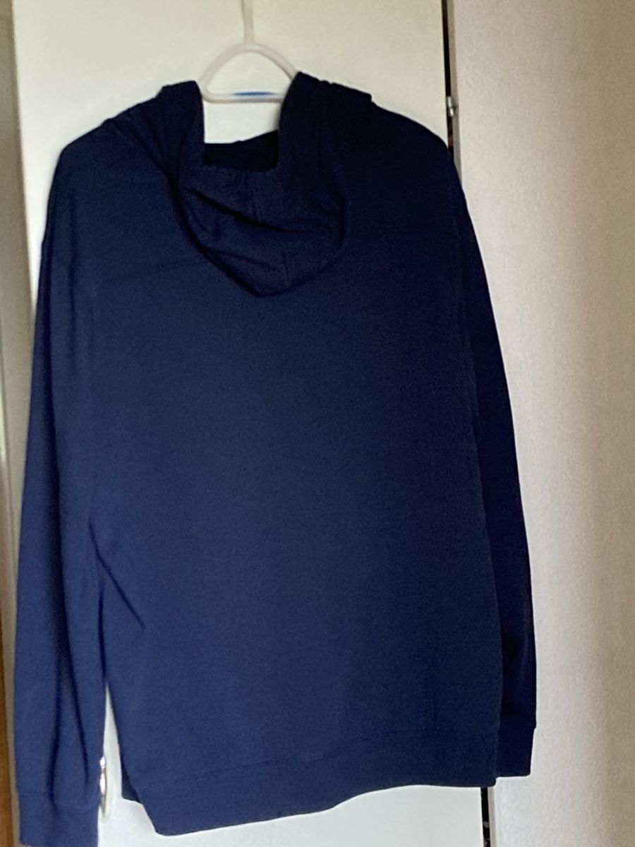 Jacken: Sweat Jacke mit Kapuze 2XL – Gebraucht aus HORGEN von Jonai 1