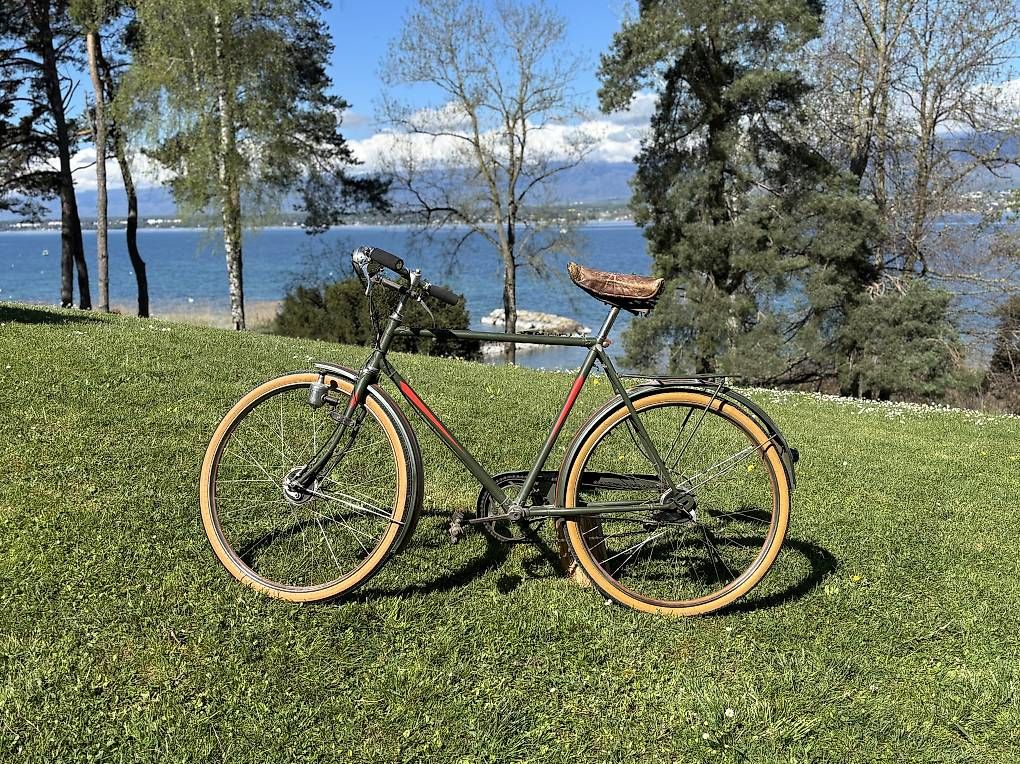 Schweizer Armee Biciclette: Vélo militaire suisse 1953 – Usato da Würenlos venduto da max_jx9y