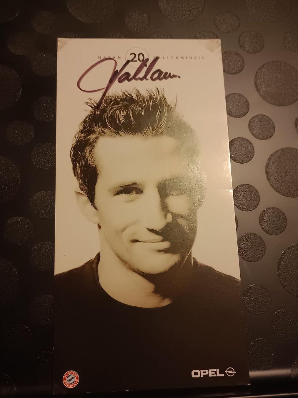 Autografi: Hasan Salihamidzic- Bayern München - handsigniert – Usato da Menziken venduto da Artographs
