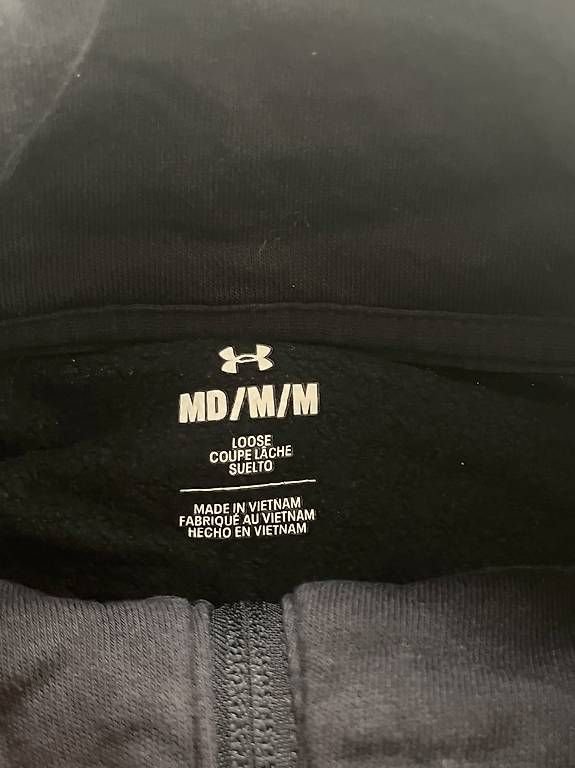 Maglioni & Felpe: Under Armour Pullover/Quarterzip  – Usato da Niederwangen BE venduto da mcp_l62p 1