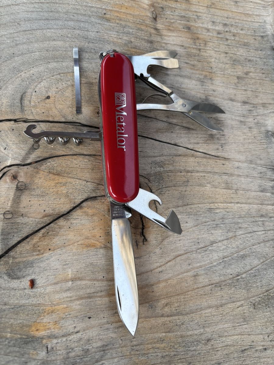Victorinox Taschenmesser: Victorinox Offiziersmesser  – Gebraucht aus Würenlos von Ashley24 3