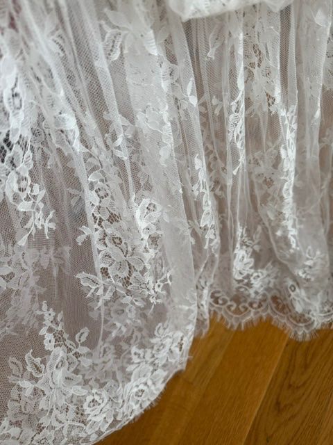 Robes: weißes Spitzenkleid – Neuf avec emballage d'origine à Luzern par lynluv2shop 3