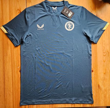 Aston Villa Trainingsshirt Castore L NEU Birmingham England