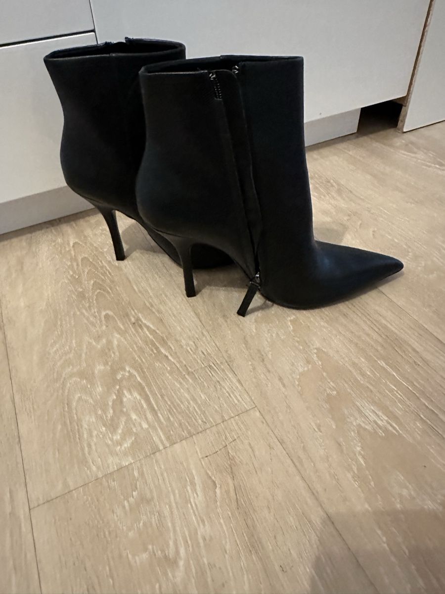 Mango Scarpe da donna: Damen Elegante Mango kurze Stiefel Gr/41 – Nuovo (secondo la descrizione) da Basel venduto da Ivana_4 7