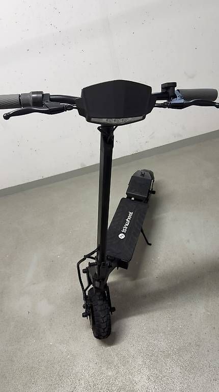 Scooters: iSinwheel D1 Plus E-Scooter – Gebraucht aus Engelburg von Suneschii2005