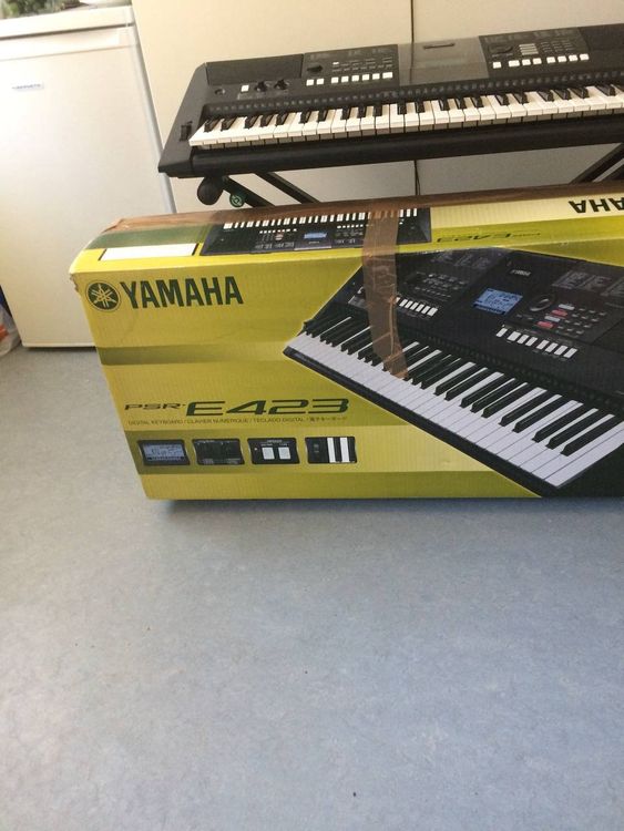 Keyboard Yamaha PSR E423 61 Tasten | Kaufen auf Ricardo