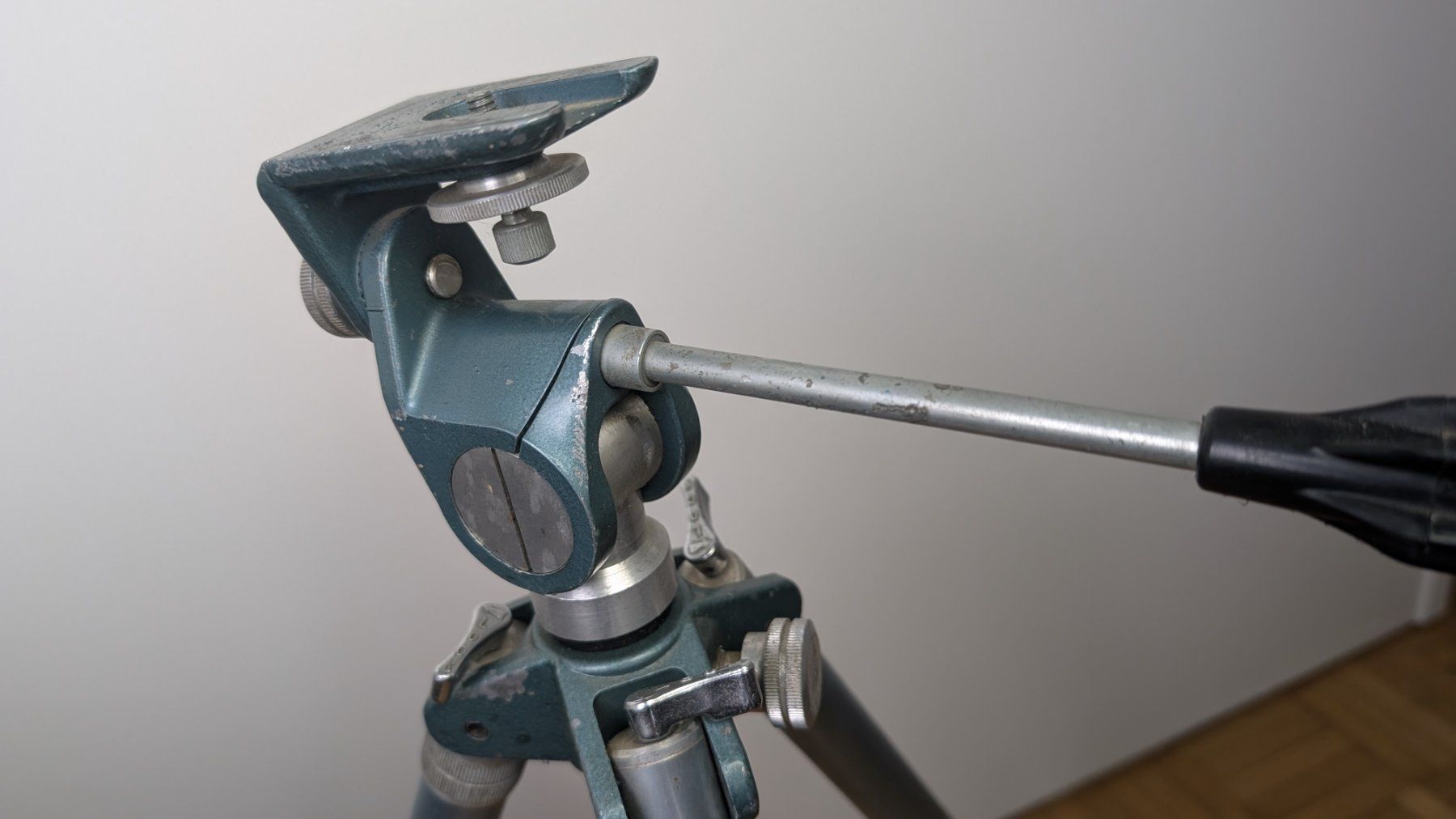 Treppiedi & Teste: Vintage Safe-Lock Stativ "Flip-Lock" FL - Hialeah, USA – Usato da Zürich venduto da 1.Simon 7
