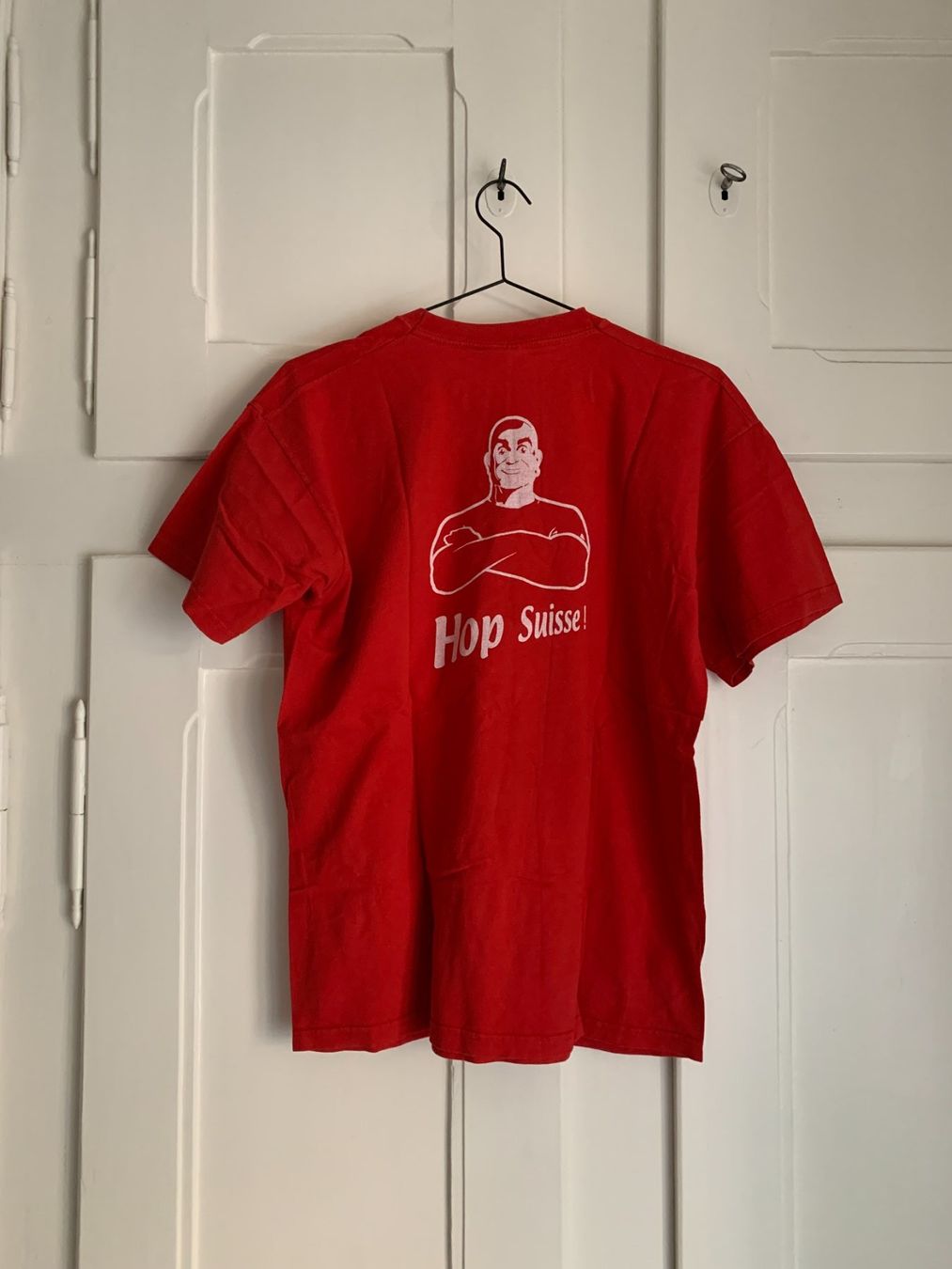 T-shirt: Hopp Schwiiz T-Shirt rot - L – Usato da Zürich venduto da Diazaio 1