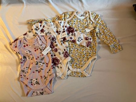 Body baby C&A 56cm 0-1 month