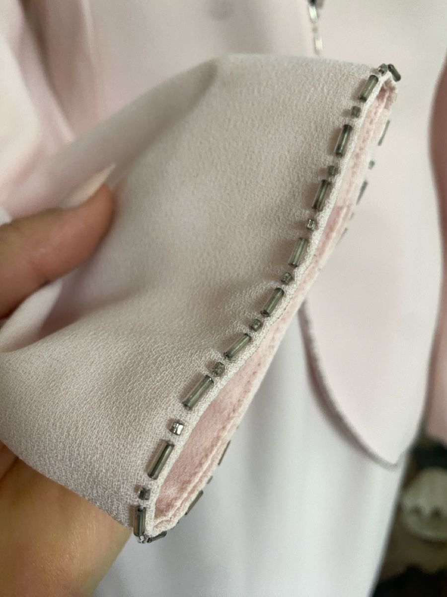 Giacche: Damen Blazer mit Rock hellrosa Perlenbesatz – Usato da Niederglatt ZH venduto da neunzehn82 1