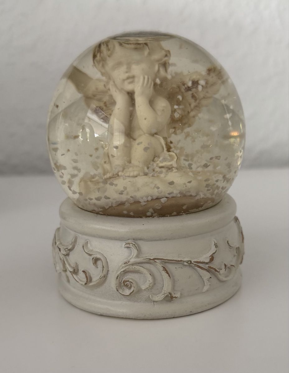 Tutte le decorazioni: Schneekugel mit Engel Figur Deko gut erhalten – Usato da Eiken venduto da Sweet_Magnolias 5