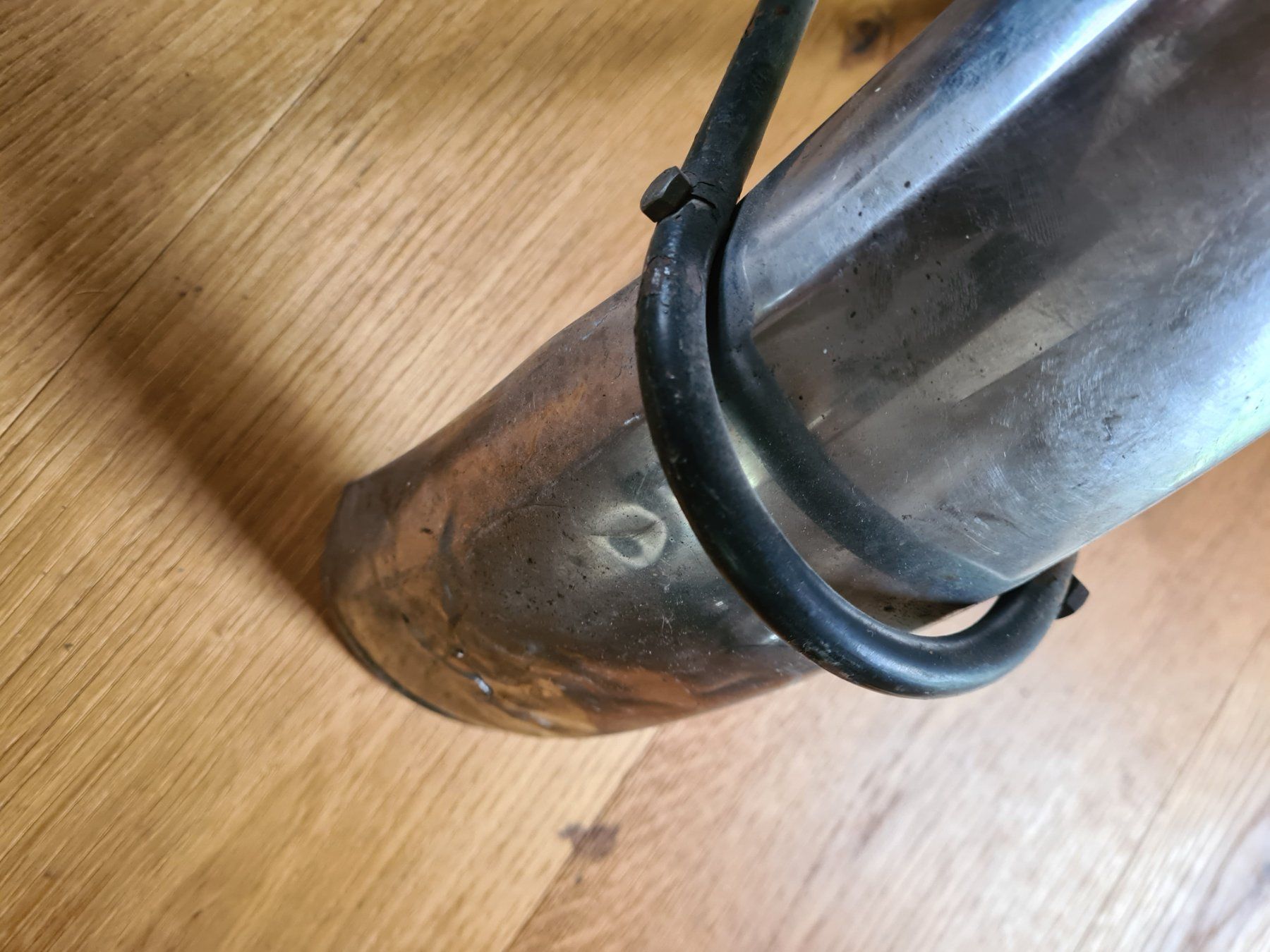 Sachs Ciclomotori: Original Vorder-Schutzblech mit Streben 17" – Usato da frümsen venduto da Sailem 2