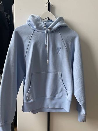 AMI Hoodie in Hellblau  Größe S  wie neu