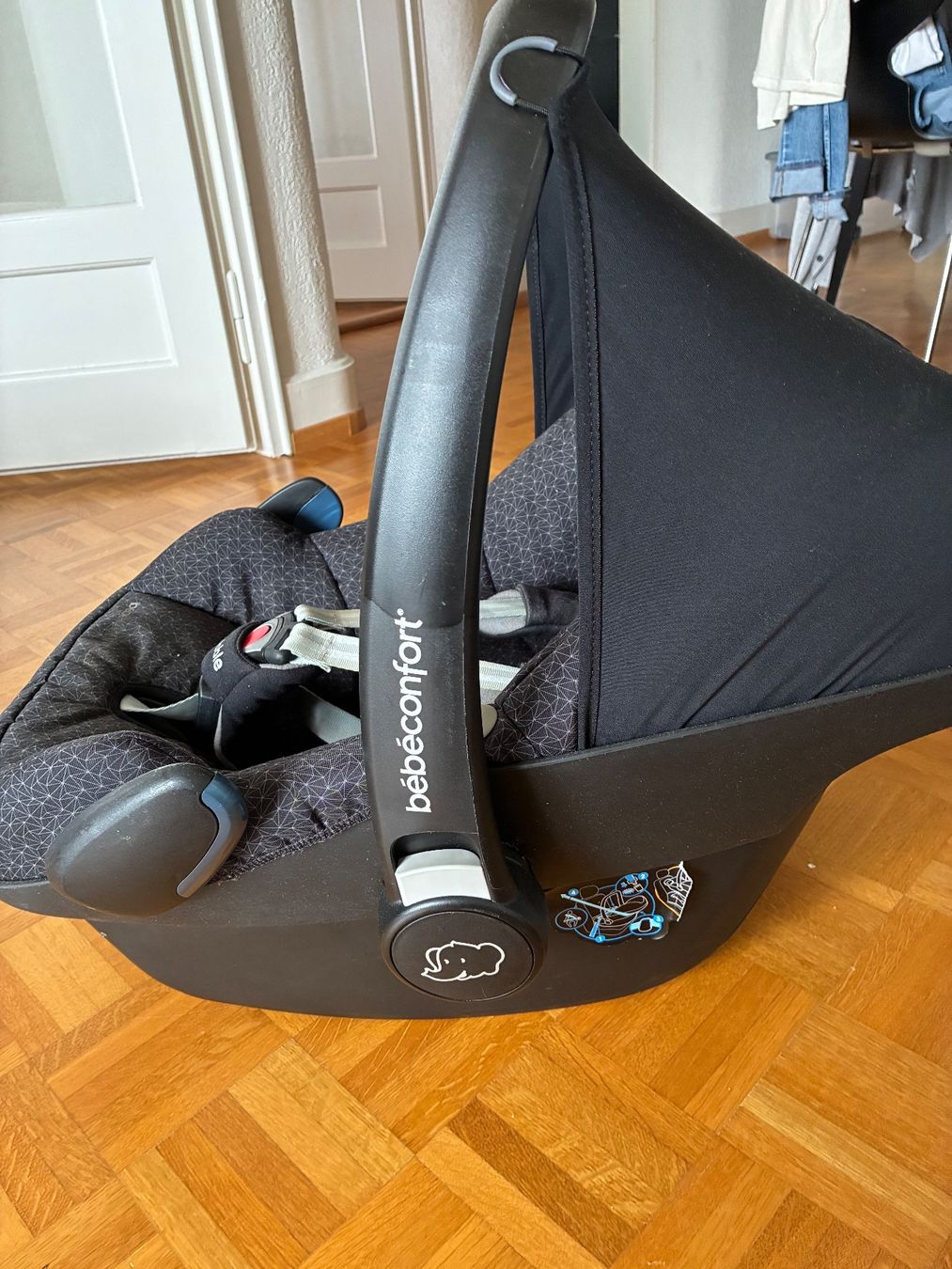 Seggiolini per auto: Groupe 0 bébé – Usato da Lausanne venduto da bea_l9bz 1