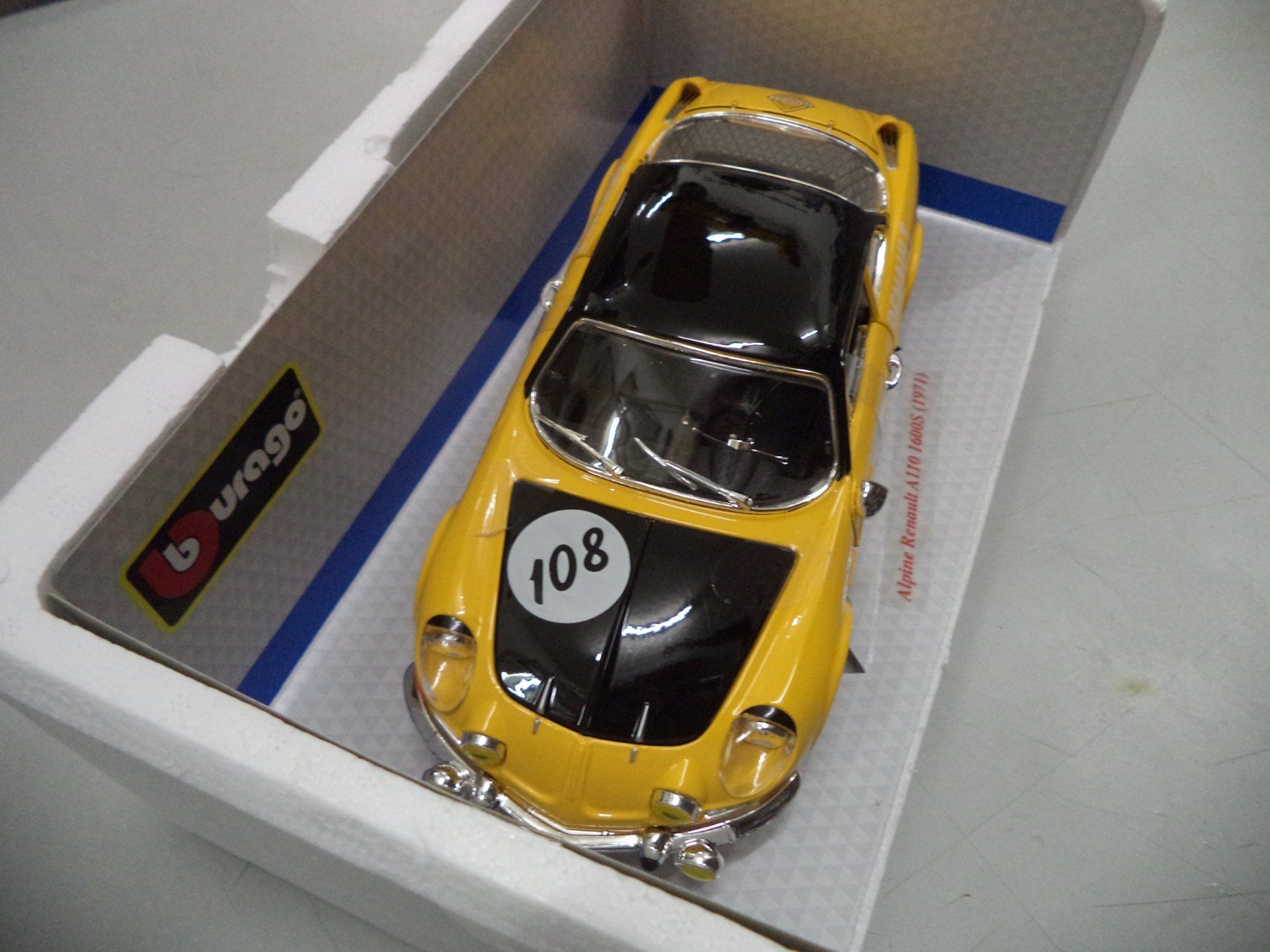Bburago Modellini d'auto: burago Alpine Renault A110 1:18 – Nuovo e nell'imballaggio originale da Rieden AG venduto da Wirth03 6
