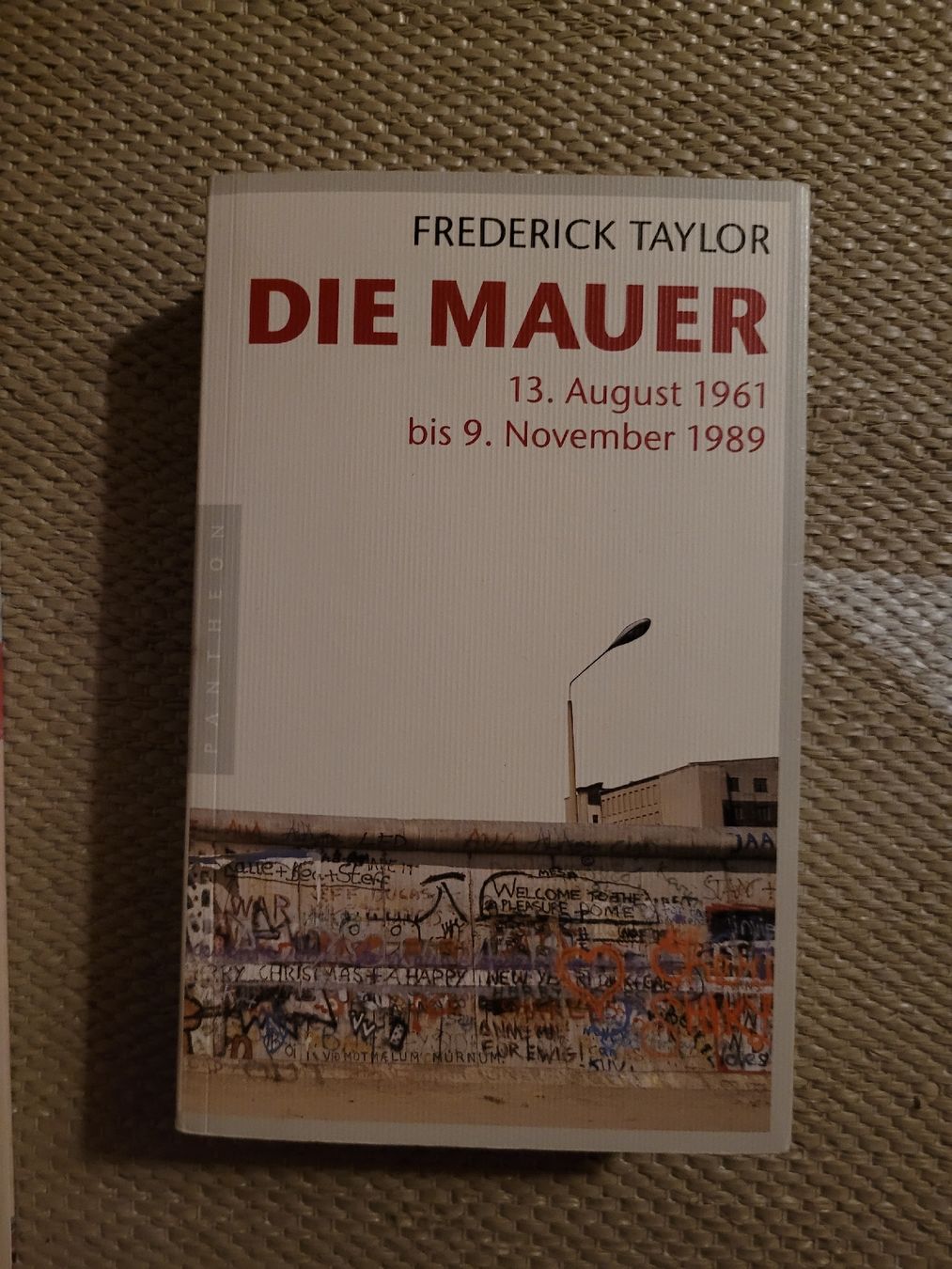 Libri: Frederick Taylor "Die Mauer" – Usato da Perlen venduto da Safari_23