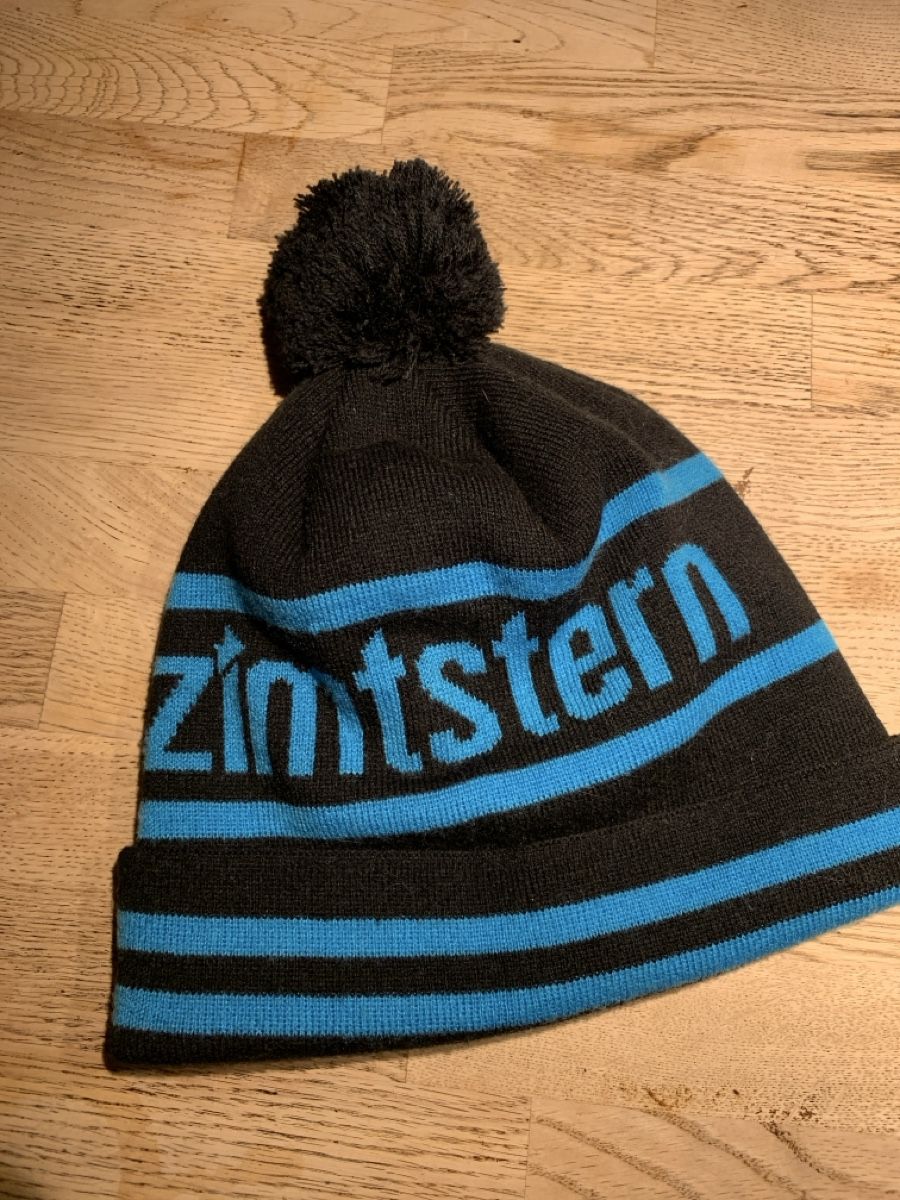 Copricapi, berretti & cappellini: Mütze Zimtstern – Usato da Winterberg ZH venduto da 5stars 1