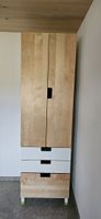 Kleiderschrank