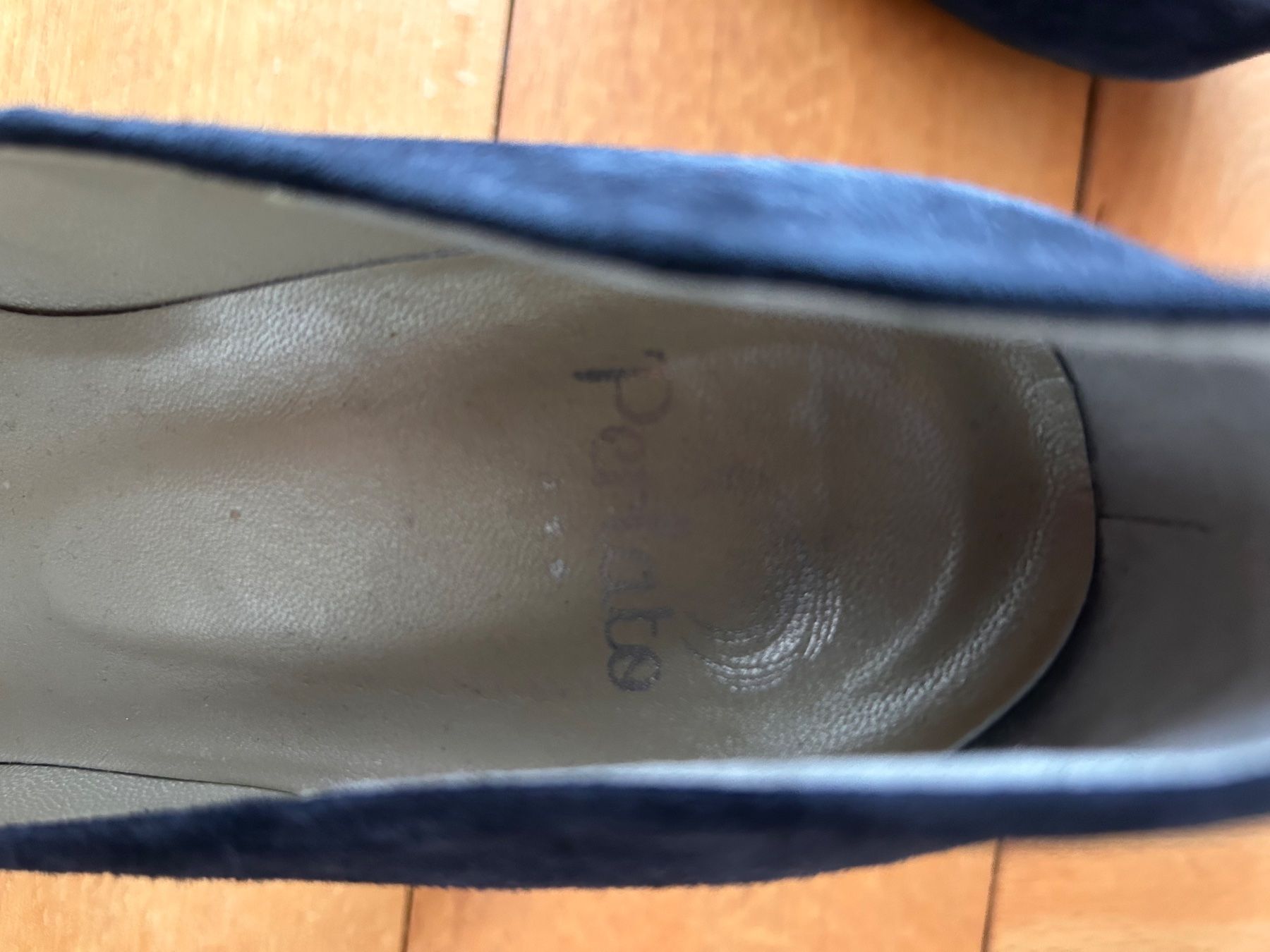 Scarpe da donna: Blaue Wildleder Danenschuhe Grösse 37 – Usato da Bern venduto da juline 4
