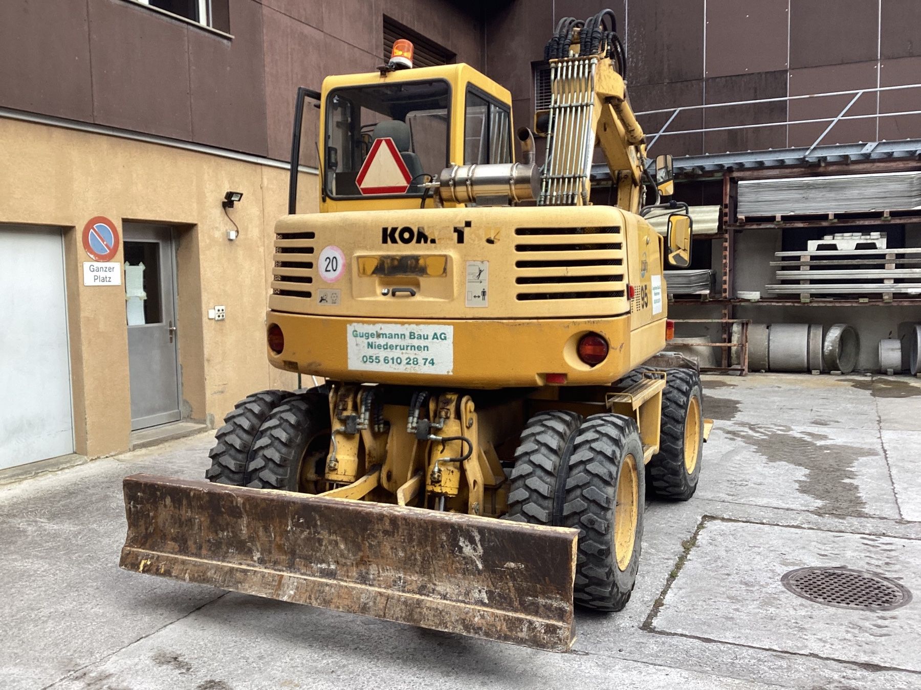 Komatsu Bagger: Pneubagger Komatsu PW95 – Gebraucht aus niederurnen von  3