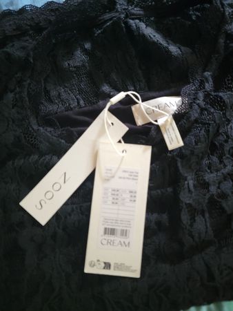 Damen Top Spitze schwarz Grösse L neu mit Etikett