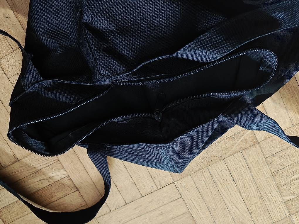 Taschen: Tragetasche Tote Bag Schwarz – Gebraucht aus Zürich von ste_hv76 1