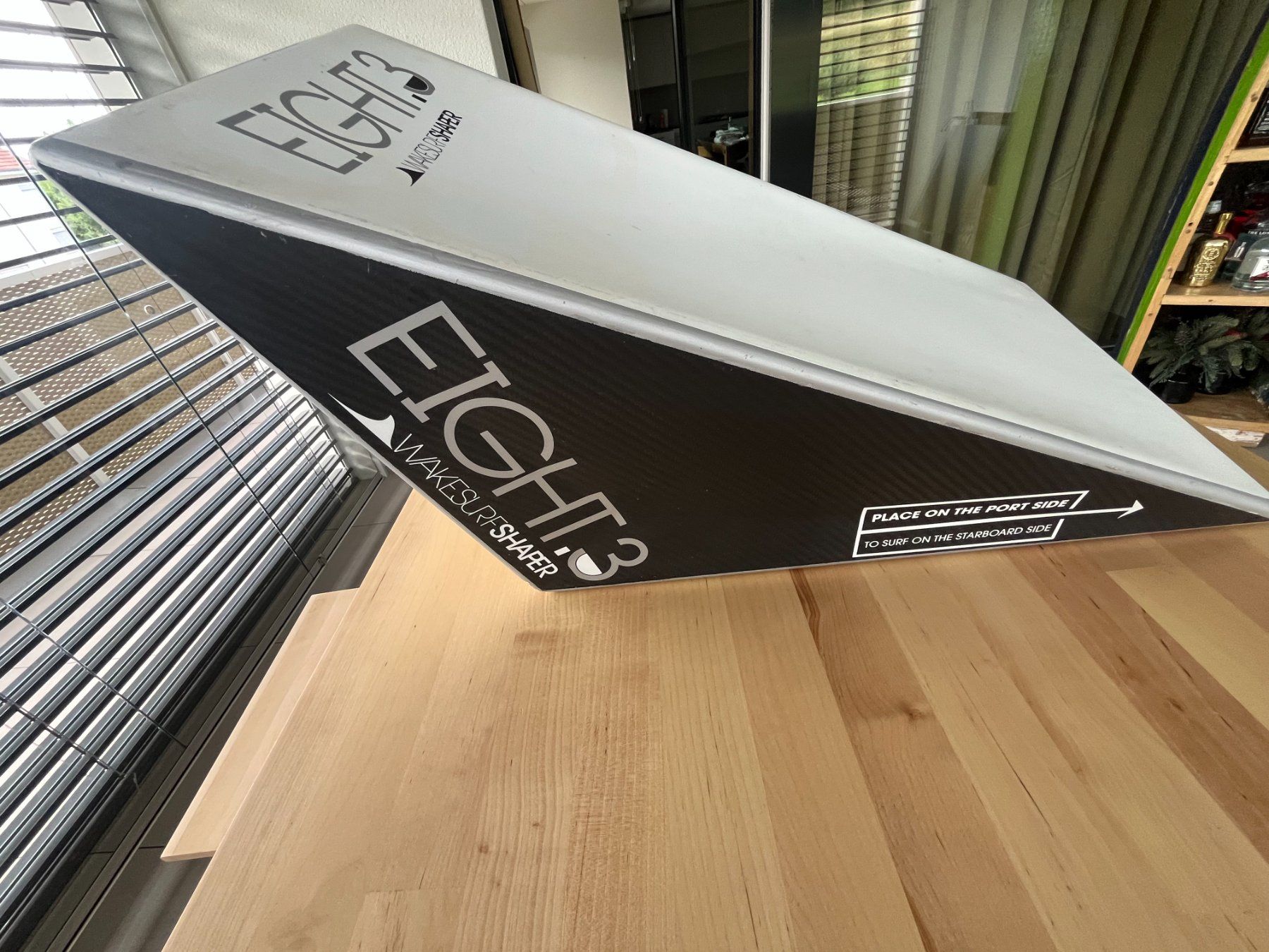Ronix Surfboards & Schwimmbrette: RONIX WAKESURF SHAPER EIGHT.3 – Gebraucht aus Dietlikon von ZWE59 1