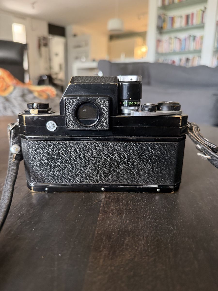 Nikon Fotocamera: Nikon F-Photomic – Usato da Herrenschwanden venduto da mir_ymr5 4