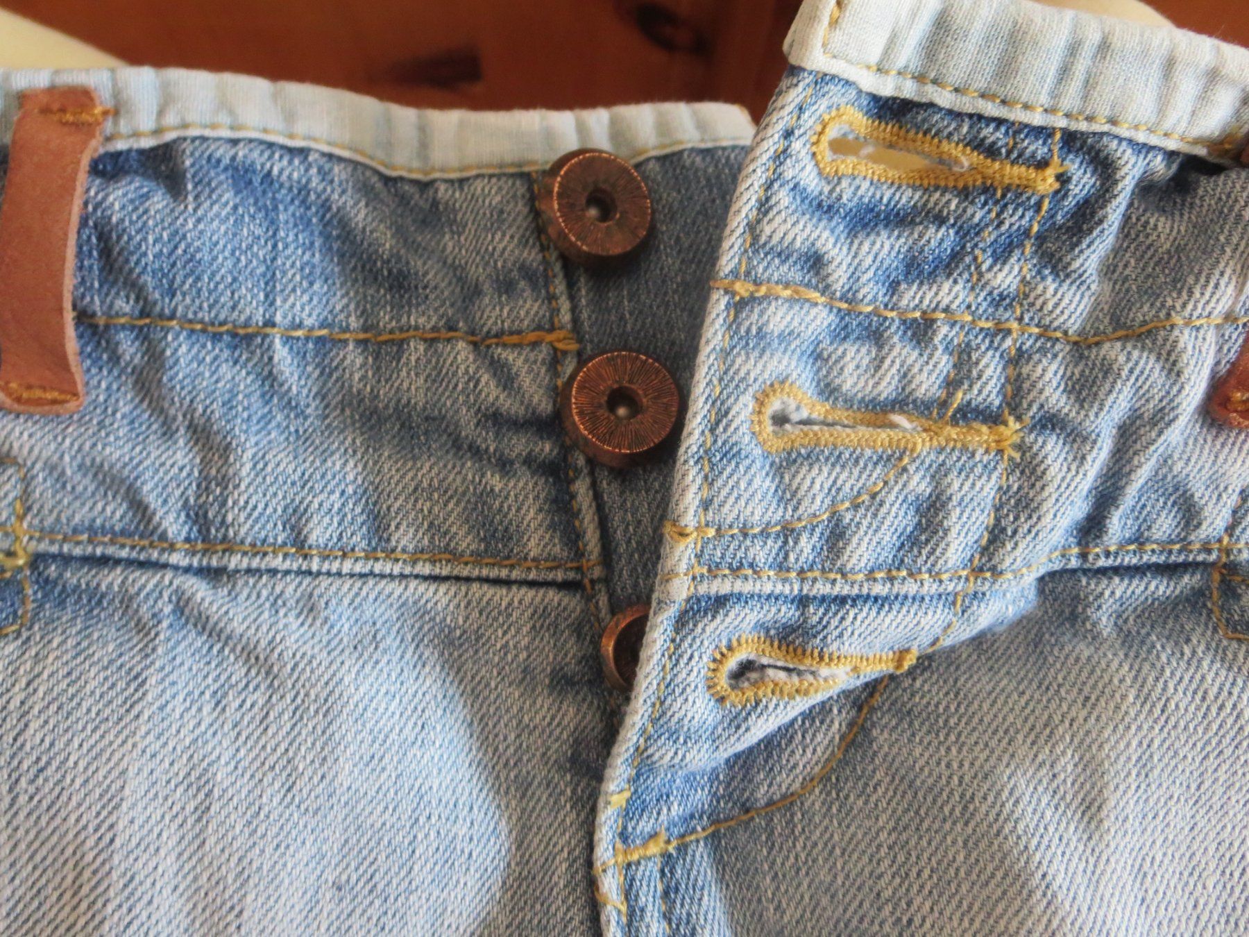 Jeans: Damen Sommer Jeans-Shorts /Gr. 34 – Usato da Wallisellen venduto da Arvenstube 4